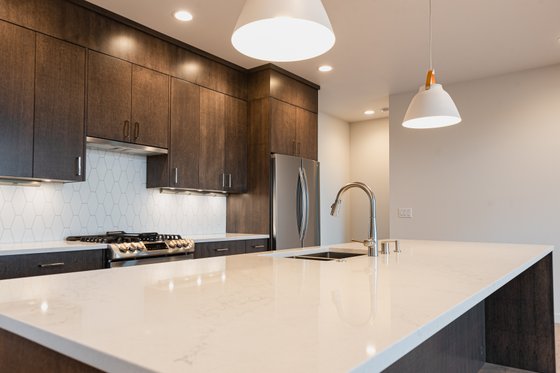 Interior - Kitchen 3 for Contemporary House Plan #1070-14 - 3 bed, 2.5 bath