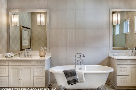 Interior - Master Bathroom for Mediterranean House Plan #930-449 - 3 bed, 3.5 bath
