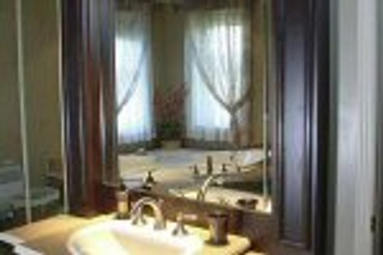Photo 9 for European House Plan #23-360 - 3 bed, 2 bath