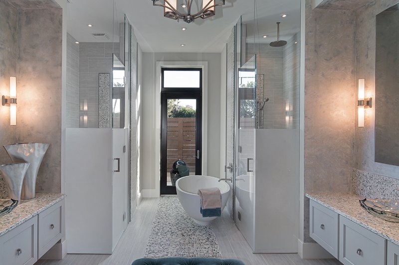 Architectural House Design - Interior - Bathroom for Contemporary House Plan #930-20 - 3 bed, 4 bath