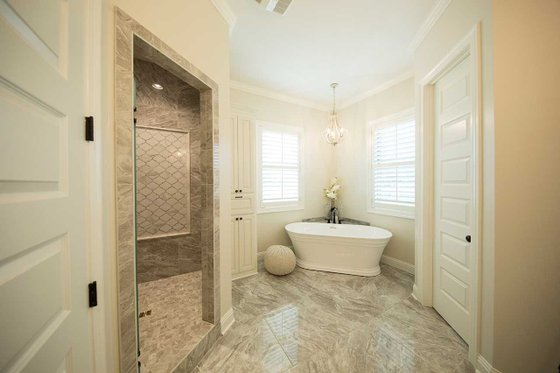Interior - Master Bathroom 1 for Prairie House Plan #930-463 - 3 bed, 3.5 bath
