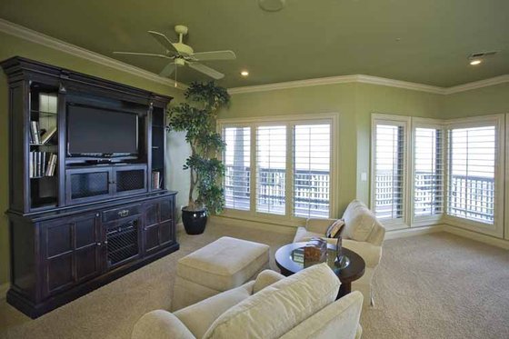 Interior - Other 9 for Traditional House Plan #17-3302 - 4 bed, 4.5 bath