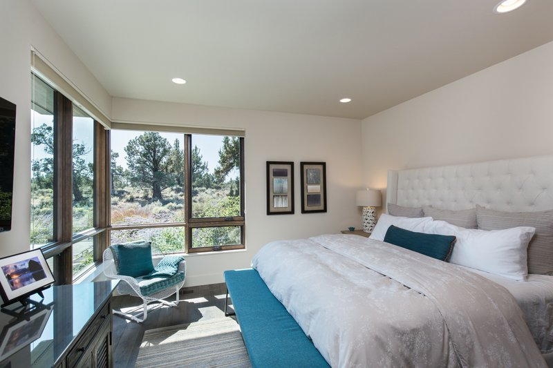House Blueprint - Interior - Bedroom 1 for Contemporary House Plan #892-42 - 4 bed, 5.5 bath