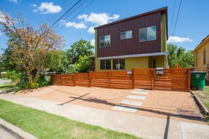 Photo 5 for Modern House Plan #450-5 - 3 bed, 2.5 bath