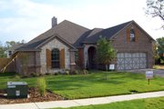 Traditional Style House Plan - 3 Beds 2.5 Baths 2636 Sq/Ft Plan #84-376 