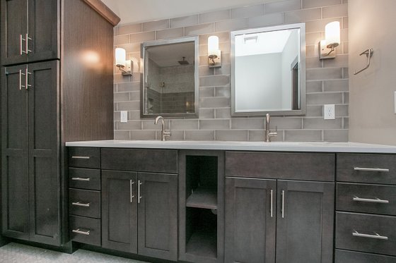 Interior - Master Bathroom for Ranch House Plan #70-1482 - 2 bed, 2 bath