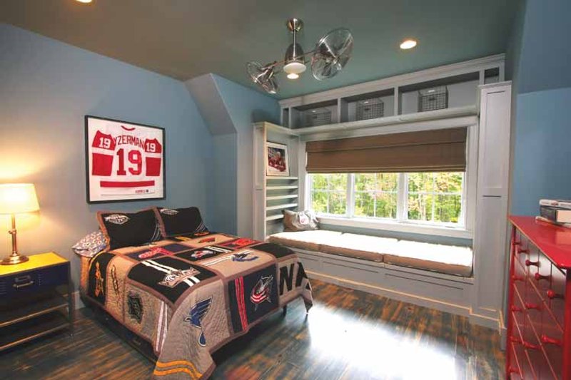 Home Plan - Interior - Bedroom for European House Plan #928-178 - 4 bed, 3.5 bath