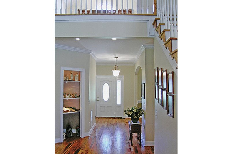 Home Plan - Interior - Entry for Country House Plan #314-281 - 3 bed, 3.5 bath