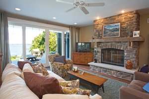 Interior - Family Room for Country House Plan #928-4 - 5 bed, 4.5 bath