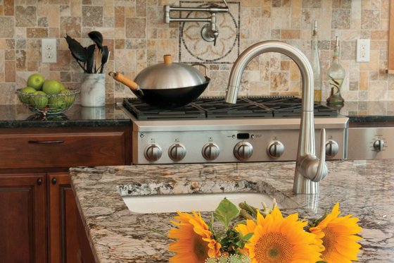 Interior - Kitchen 2 for Contemporary House Plan #1042-16 - 4 bed, 4 bath