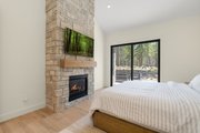 Craftsman Style House Plan - 5 Beds 5.5 Baths 4466 Sq/Ft Plan #892-46 Interior 