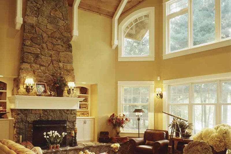 Dream House Plan - Interior - Family Room 1 for Country House Plan #320-993 - 3 bed, 4.5 bath