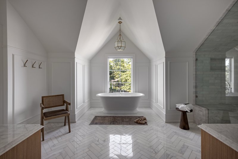 House Blueprint - Interior - Master Bathroom 1 for Farmhouse House Plan #1114-97 - 4 bed, 3.5 bath
