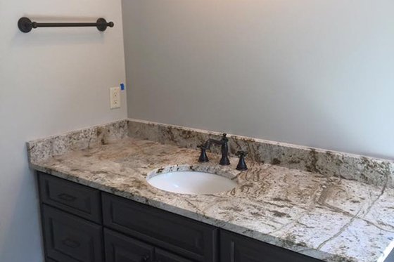 Interior - Master Bathroom 1 for Craftsman House Plan #437-75 - 3 bed, 3 bath