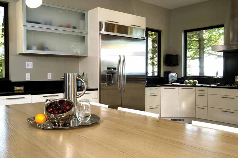 House Design - Interior - Kitchen 4 for Contemporary House Plan #928-77 - 3 bed, 4.5 bath