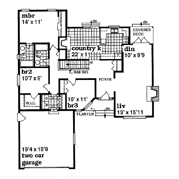Traditional Floor Plan - Main Floor Plan #47-249