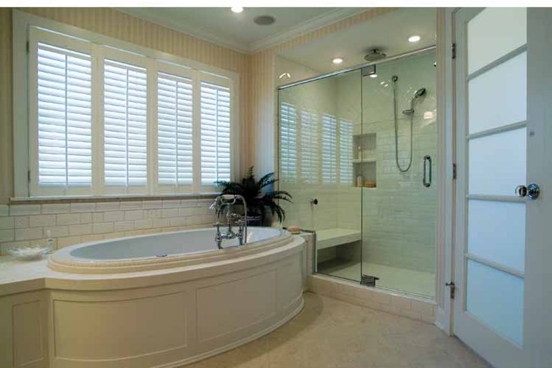 Home Plan - Interior - Master Bathroom for Craftsman House Plan #928-59 - 3 bed, 2.5 bath