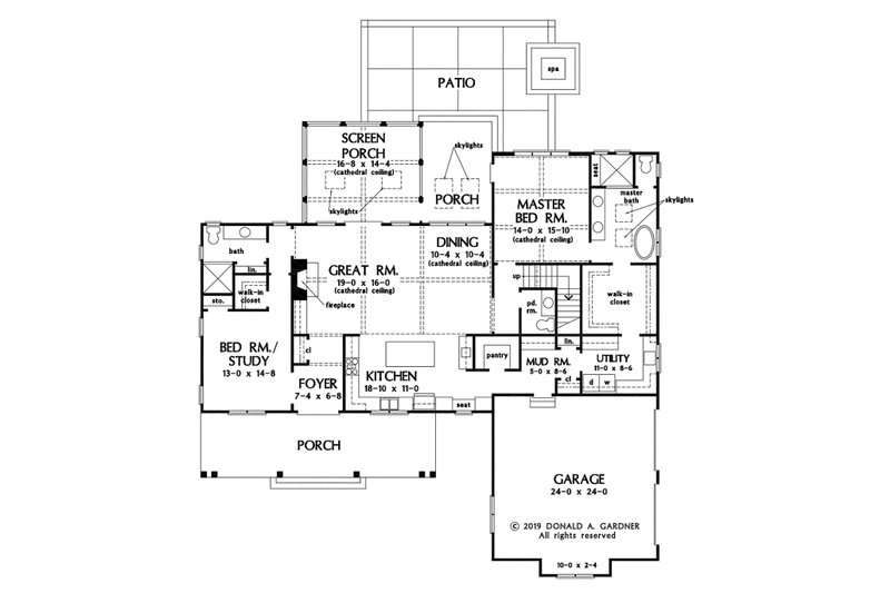 Architectural House Design - Floor Plan - Main Floor for Farmhouse House Plan #929-1111 - 4 bed, 4.5 bath