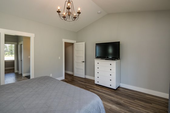 Photo 18 for Contemporary House Plan #1070-81 - 4 bed, 2.5 bath