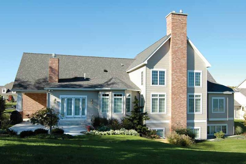 Dream House Plan - Exterior - Rear Elevation for Traditional House Plan #928-222 - 3 bed, 3.5 bath