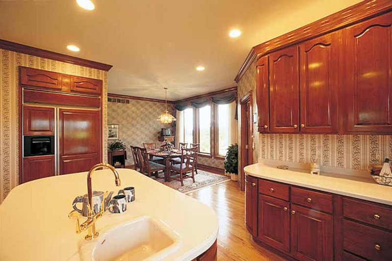 Home Plan - Interior - Kitchen for Contemporary House Plan #72-788 - 3 bed, 2 bath