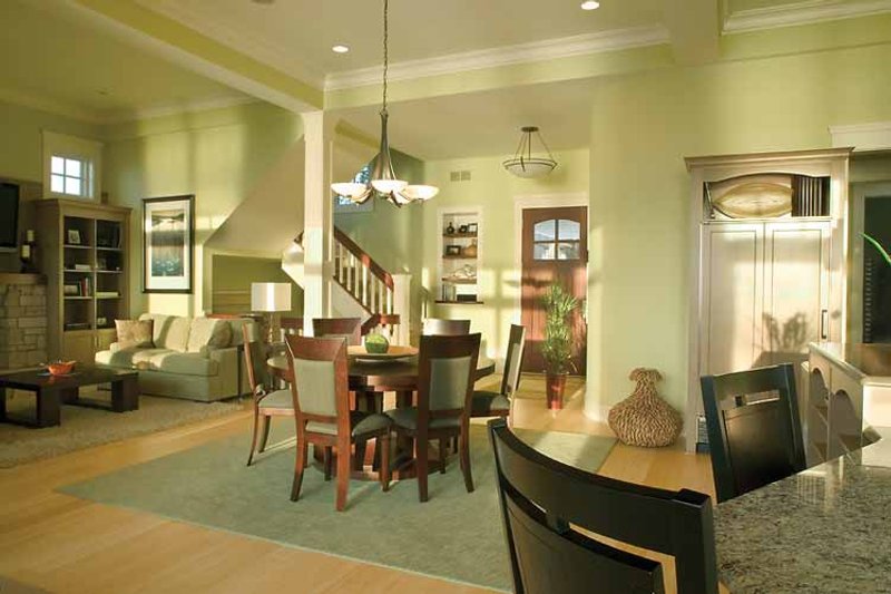 House Design - Interior - Entry for Traditional House Plan #928-95 - 3 bed, 3.5 bath