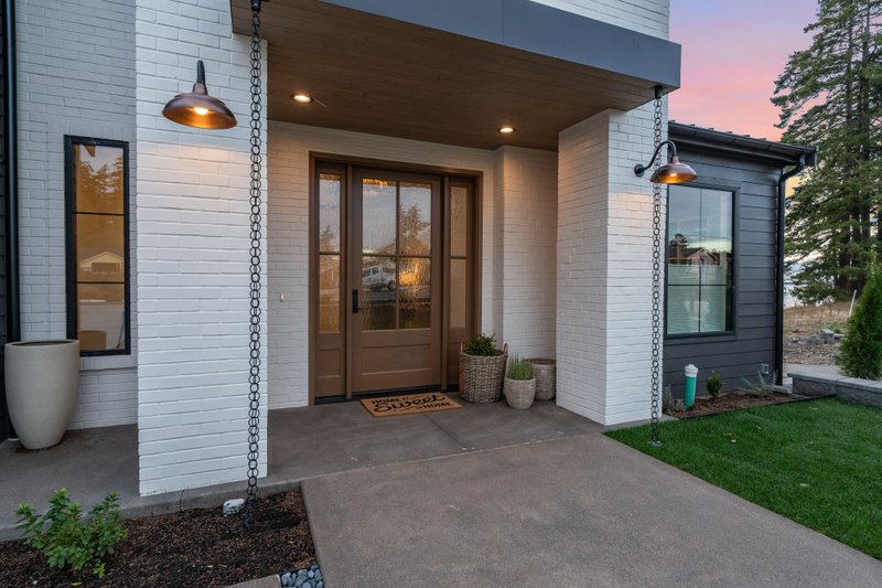 House Design - Photo 12 for Contemporary House Plan #1070-193 - 4 bed, 3.5 bath