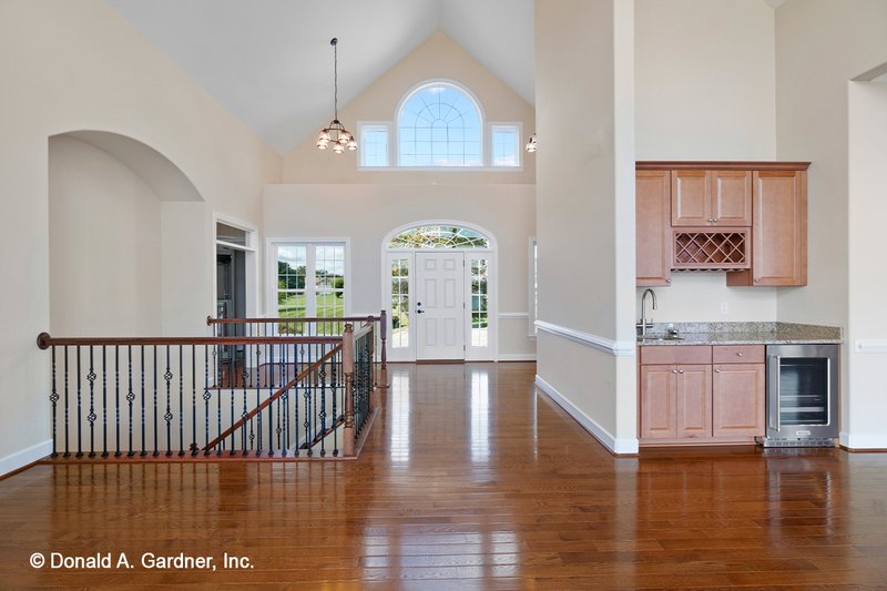 Home Plan - Interior - Entry for Country House Plan #929-649 - 5 bed, 4 bath