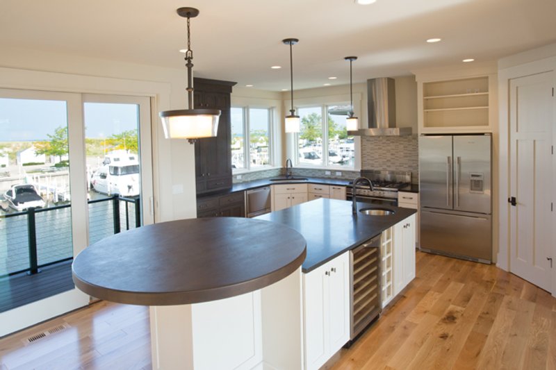 Home Plan - Interior - Kitchen 1 for Contemporary House Plan #928-270 - 3 bed, 4.5 bath