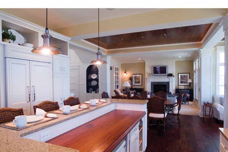 Home Plan - Interior - Kitchen 3 for Craftsman House Plan #928-59 - 3 bed, 2.5 bath