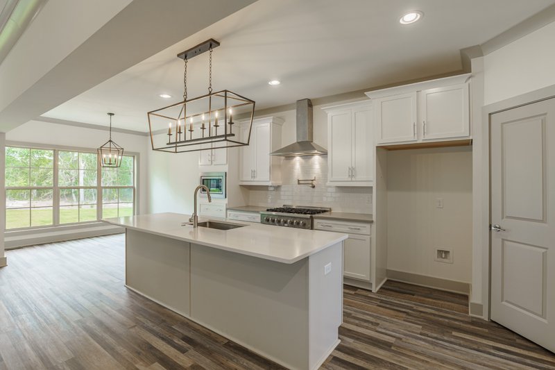 Home Plan - Interior - Kitchen for Traditional House Plan #54-582 - 4 bed, 3 bath