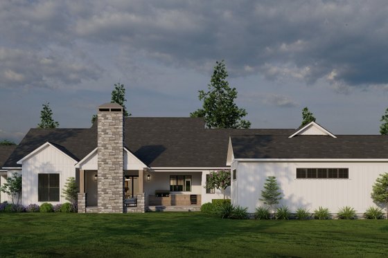 Exterior - Rear Elevation for Farmhouse House Plan #923-365 - 4 bed, 3.5 bath