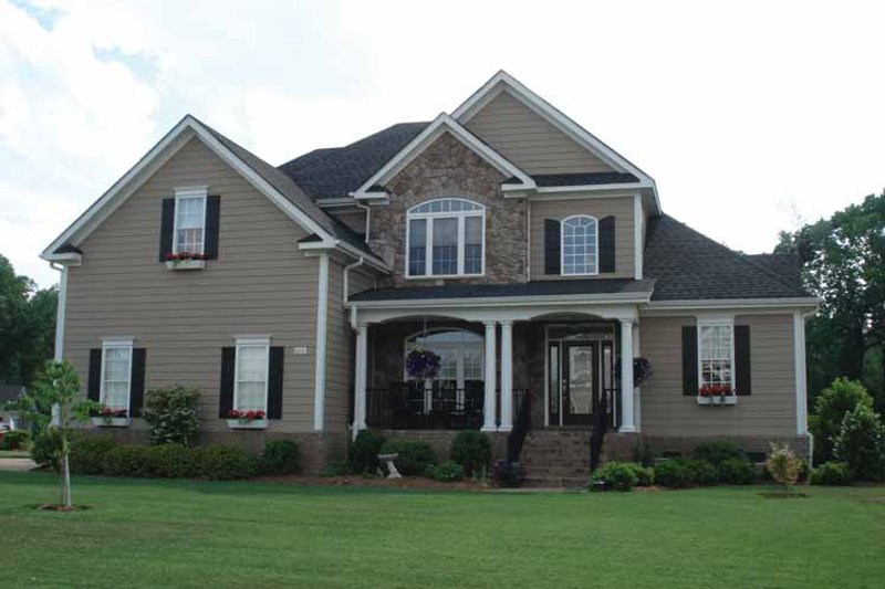 Home Plan - Exterior - Front Elevation 5 for Country House Plan #927-642 - 4 bed, 3.5 bath