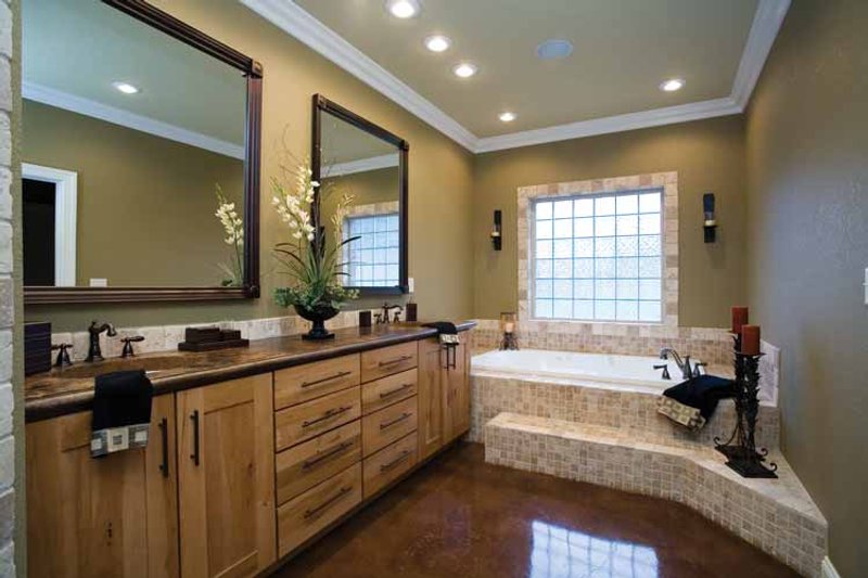Dream House Plan - Interior - Bathroom for Traditional House Plan #17-2721 - 3 bed, 2.5 bath