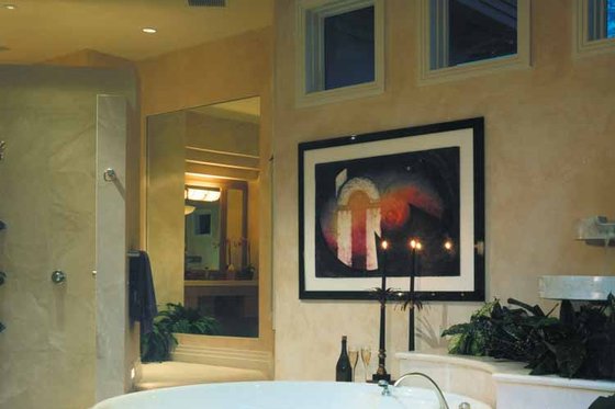 Interior - Bathroom for Mediterranean House Plan #930-109 - 3 bed, 3.5 bath