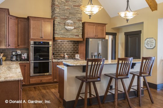 Interior - Kitchen 1 for Craftsman House Plan #929-1040 - 3 bed, 2 bath