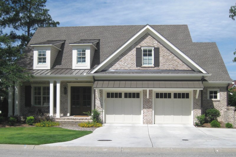 Home Plan - Craftsman Exterior - Front Elevation Plan #1054-38