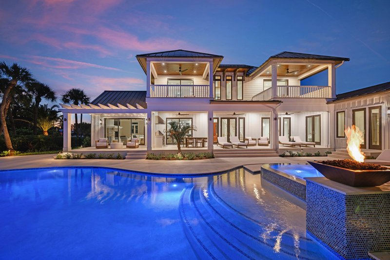 Architectural House Design - Exterior - Outdoor Living for Traditional House Plan #938-149 - 4 bed, 4 bath