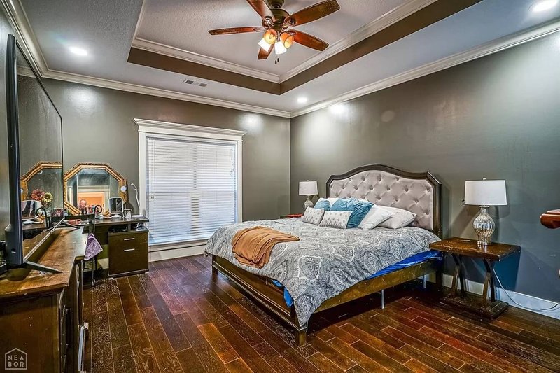 Home Plan - Interior - Master Bedroom 1 for Craftsman House Plan #17-2569 - 3 bed, 2.5 bath