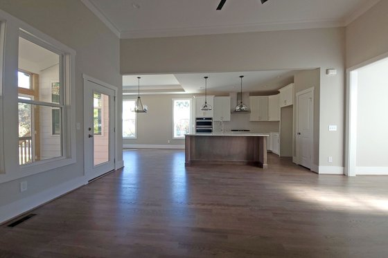 Photo 8 for Farmhouse House Plan #927-1002 - 4 bed, 4 bath