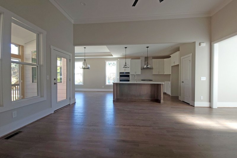 Home Plan - Photo 8 for Farmhouse House Plan #927-1002 - 4 bed, 4 bath