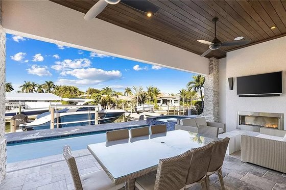 Exterior - Outdoor Living 3 for Contemporary House Plan #548-57 - 5 bed, 5 bath