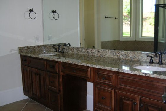 Photo 7 for European House Plan #437-50 - 4 bed, 4.5 bath