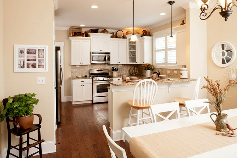 Home Plan - Interior - Kitchen for Craftsman House Plan #461-18 - 3 bed, 2.5 bath