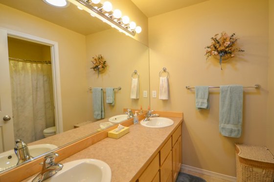 Interior - Other 17 for Traditional House Plan #132-151 - 4 bed, 2.5 bath