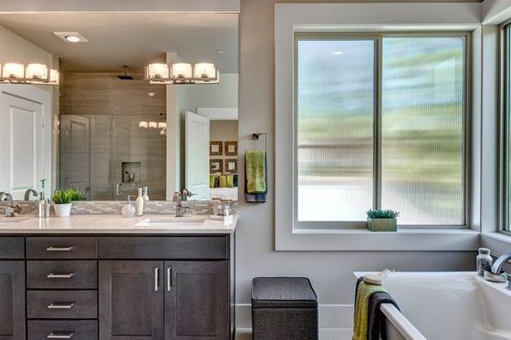 Interior - Master Bathroom for Prairie House Plan #1066-72 - 5 bed, 4.5 bath