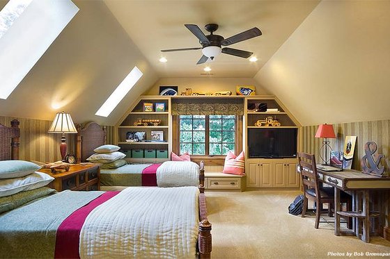 Bedroom 3 - 4000 square foot European home