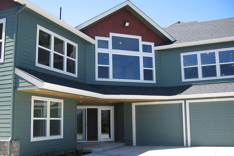 Home Plan - Exterior - Rear Elevation for Craftsman House Plan #124-622 - 3 bed, 2.5 bath