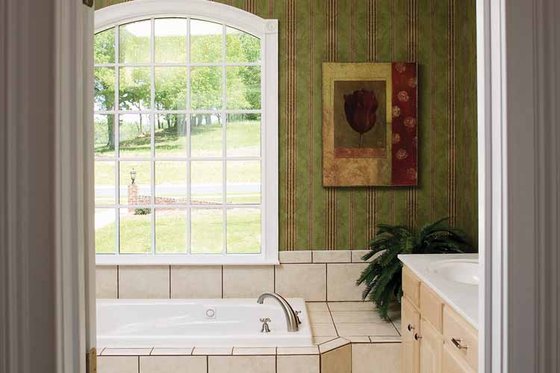 Interior - Master Bathroom for Country House Plan #929-672 - 3 bed, 2.5 bath
