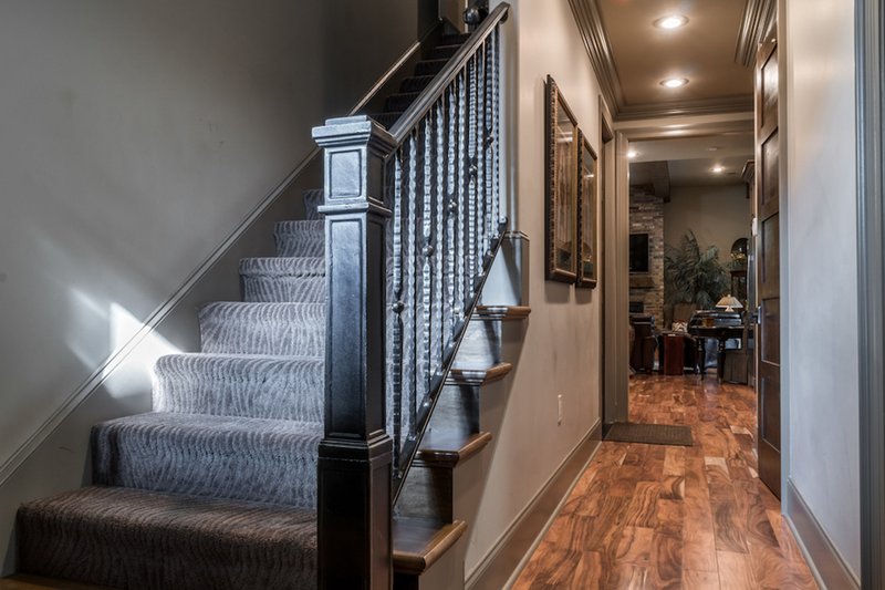 House Design - Stairway to Bonus 